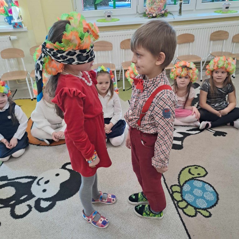 430296883_1103997437297674_3595708971653589765_n-min